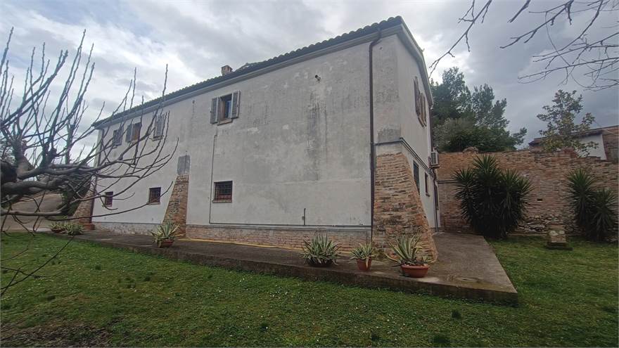 Photo 29